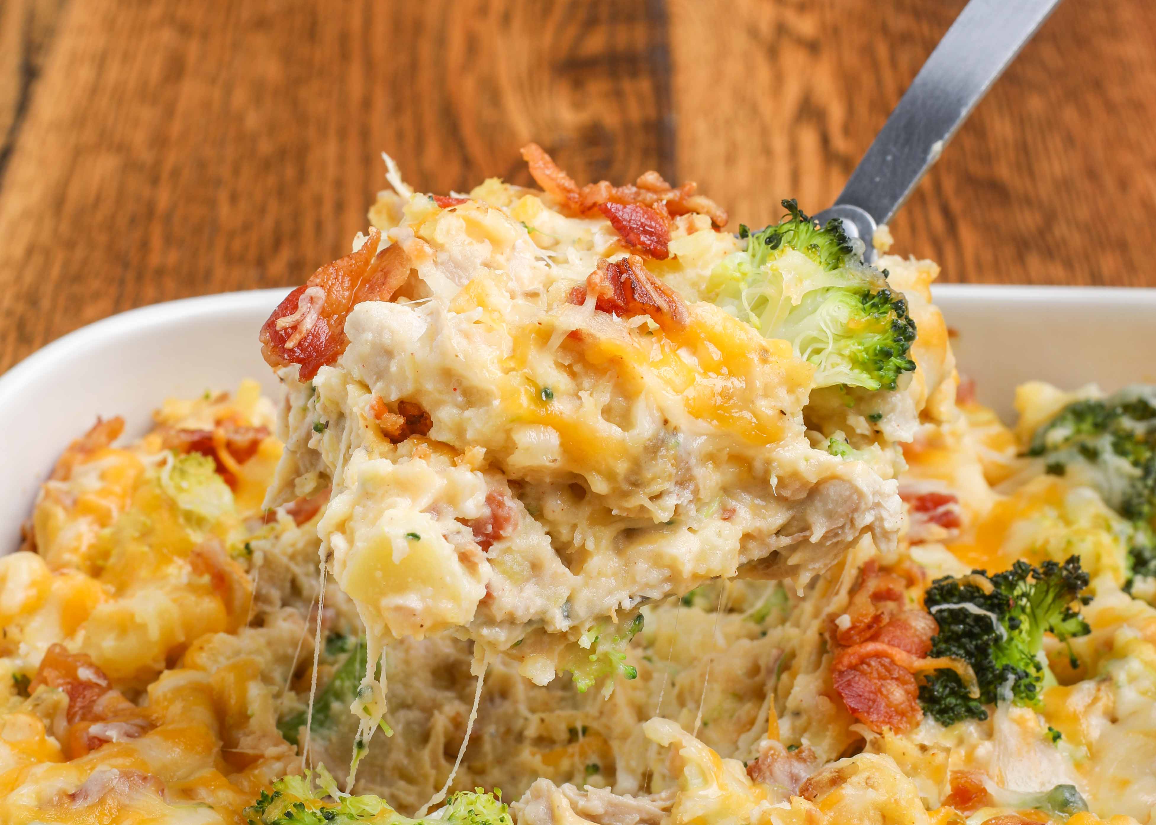 Loaded Chicken Potato Broccoli Casserole: An Irresistible Family Dinner